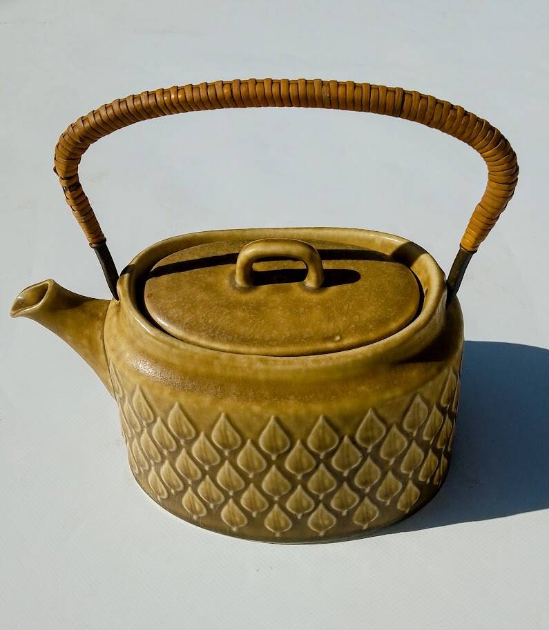 Service by Jens Quistgaard for Nissen Kronjyden