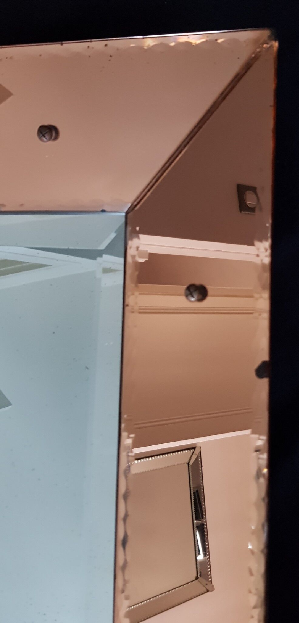 Venetian style mirror 58x76cm