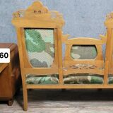 Dans l'esprit des formes d'Alfonce Mucha : banquette époque Art Nouveau