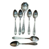 Set of desert spoons