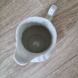 Pot à lait en porcelaine