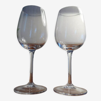 2 glasses red wine crystal Baccarat model Montaigne Optic