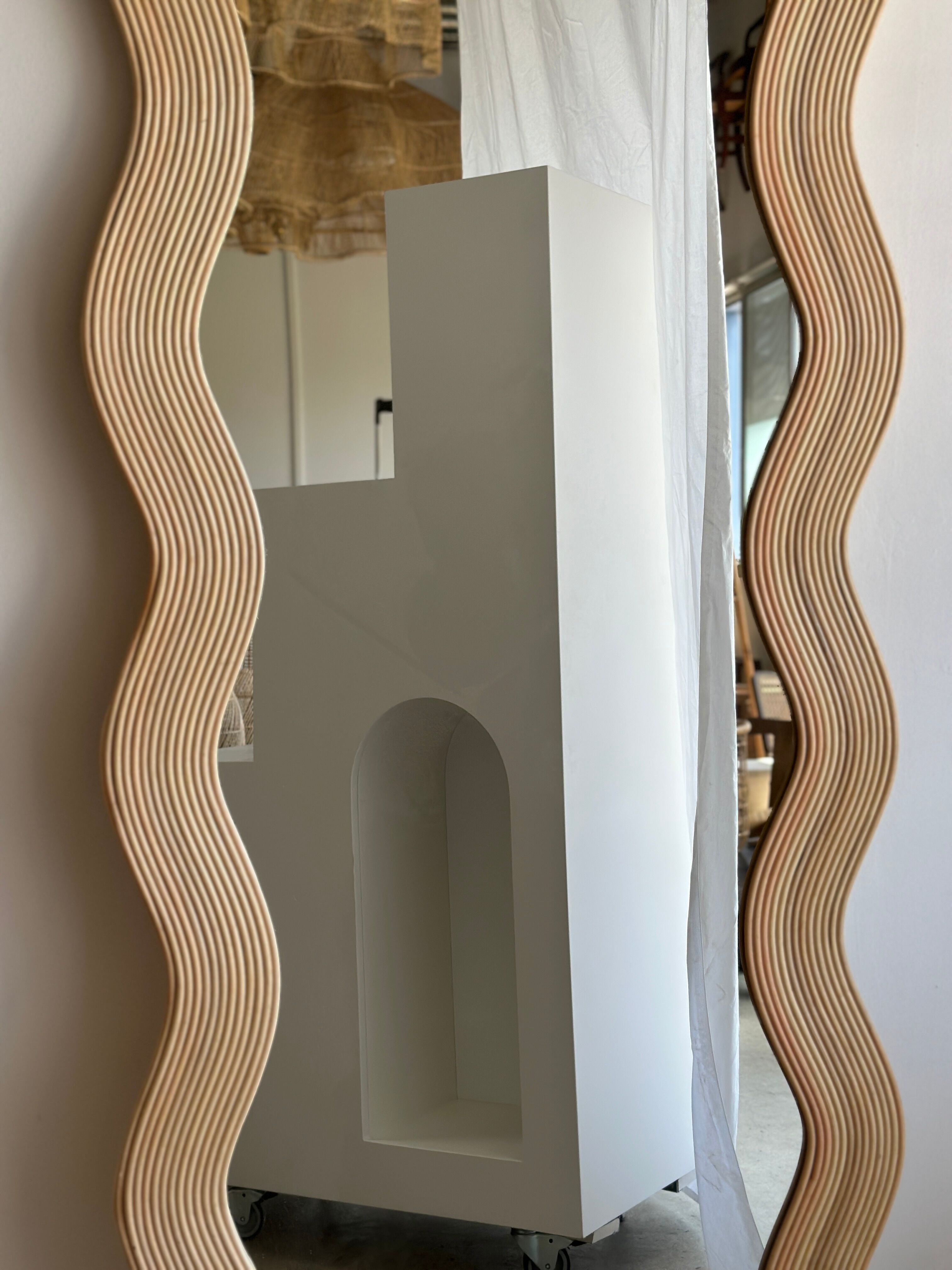 Zigzag rattan foot mirror H:182cm