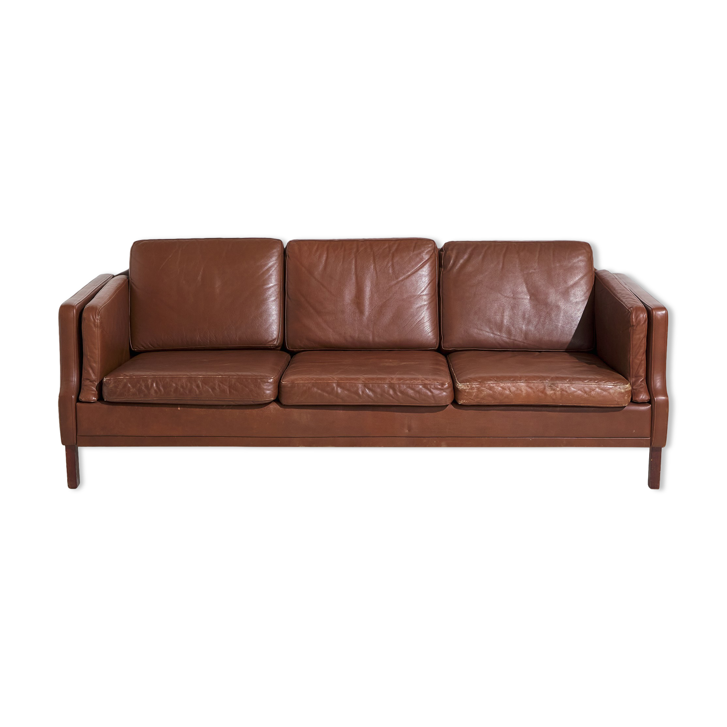 Three-seater leather sofa