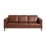 Three-seater leather sofa