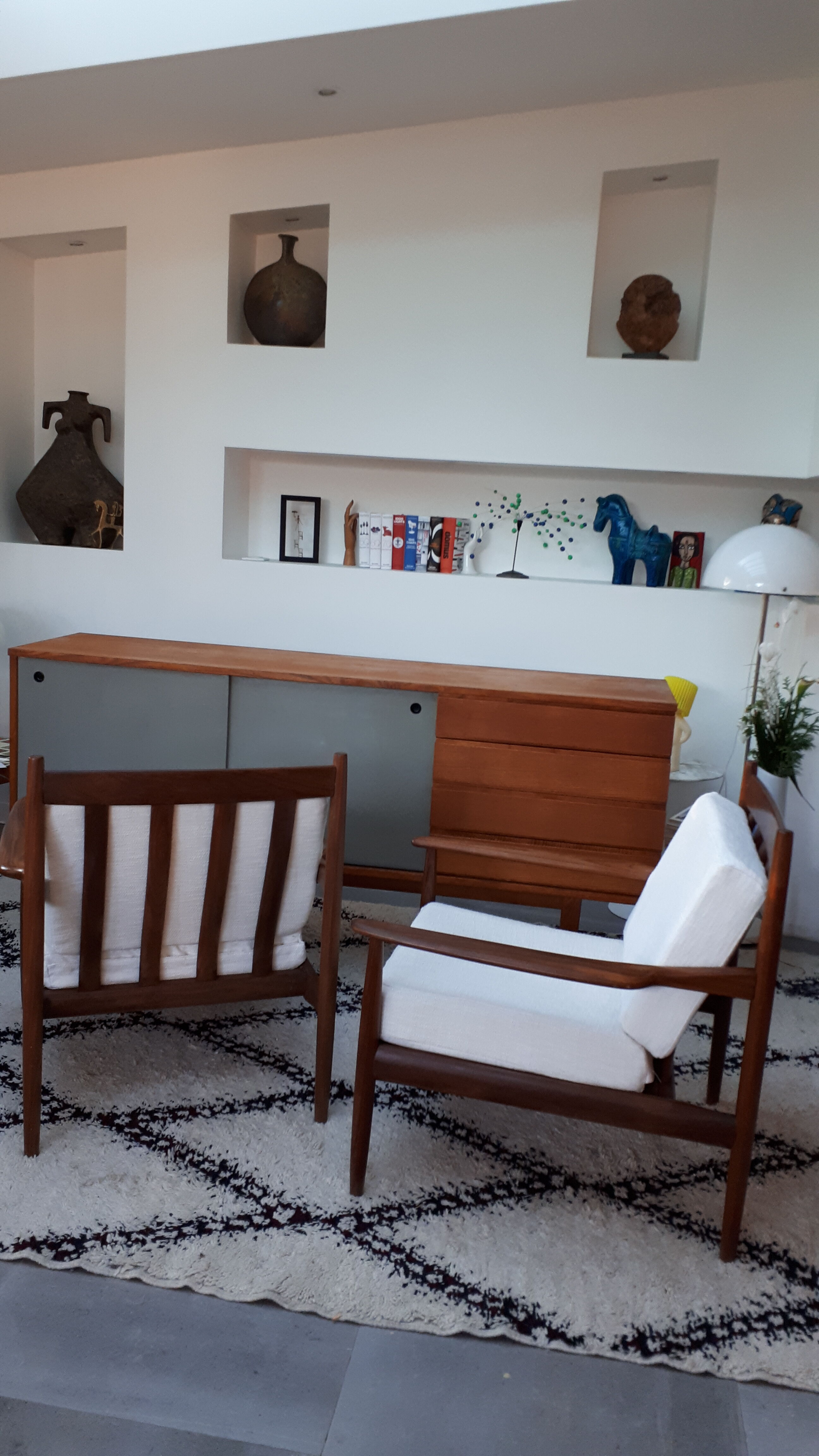 Paire de fauteuils scandinaves des années 60
