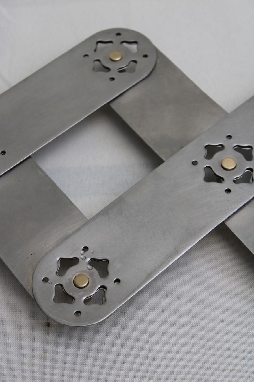 Flat underside