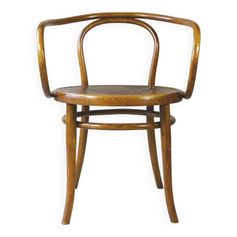 Le Corbusier B9 armchair by Thonet 1925