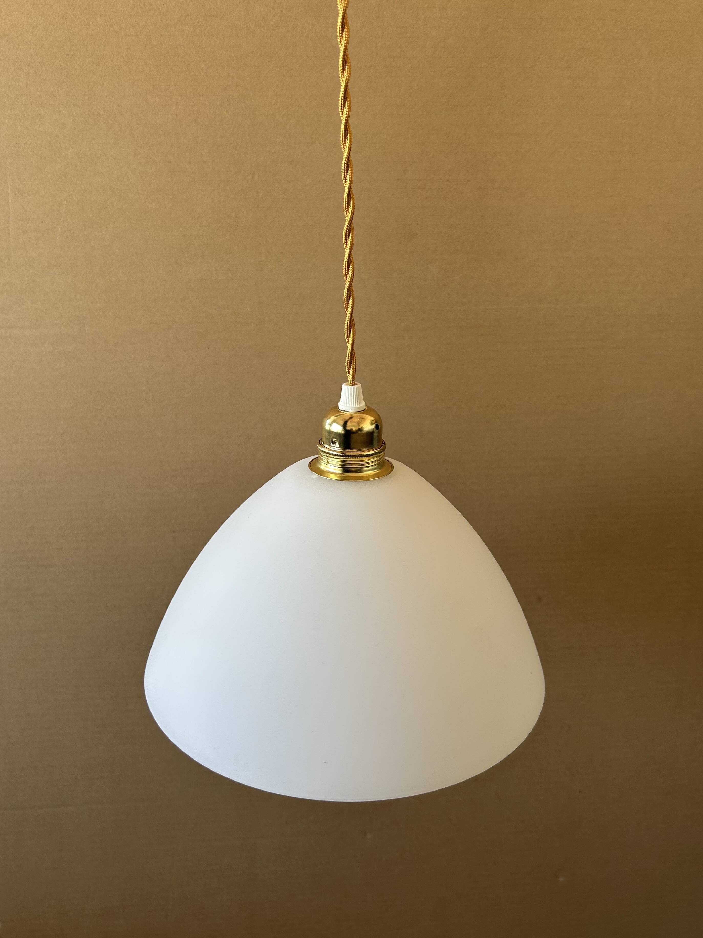 Suspension opaline D26cm