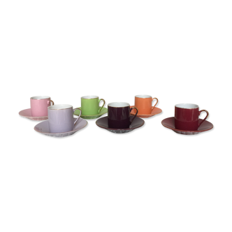 Service of six cups and under vintage coffee cups