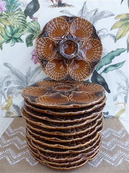 Sarreguemines barbotine shellfish dish