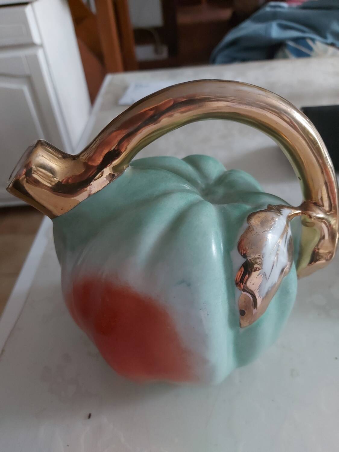 Apple-shaped liqueur pourer signed