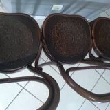 Suite of 3 chairs bistrot Thonet model heart n 28 around 1900