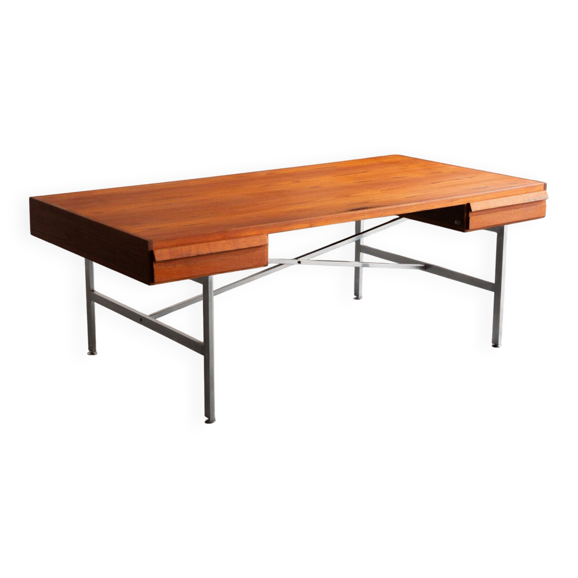 Writing desk by Illum Wikkelso