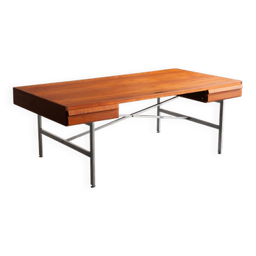 Writing desk by Illum Wikkelso