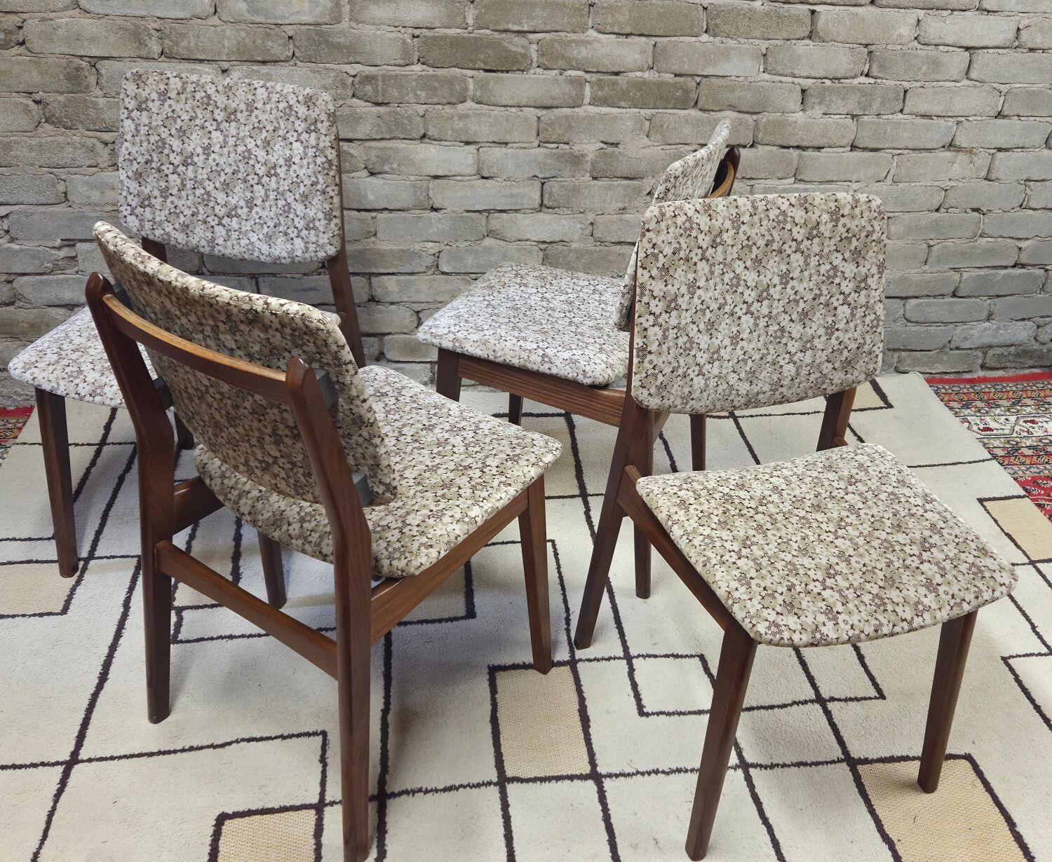 Set of 4 vintage Scandinavian teak chairs from the 1960s.