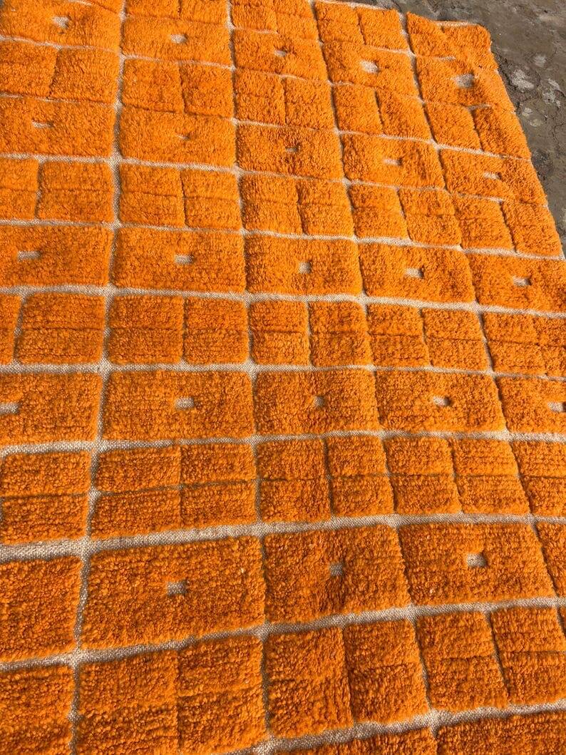 Authentic natural wool Beni Ourain rug in orange, 1.5/2.5 m.