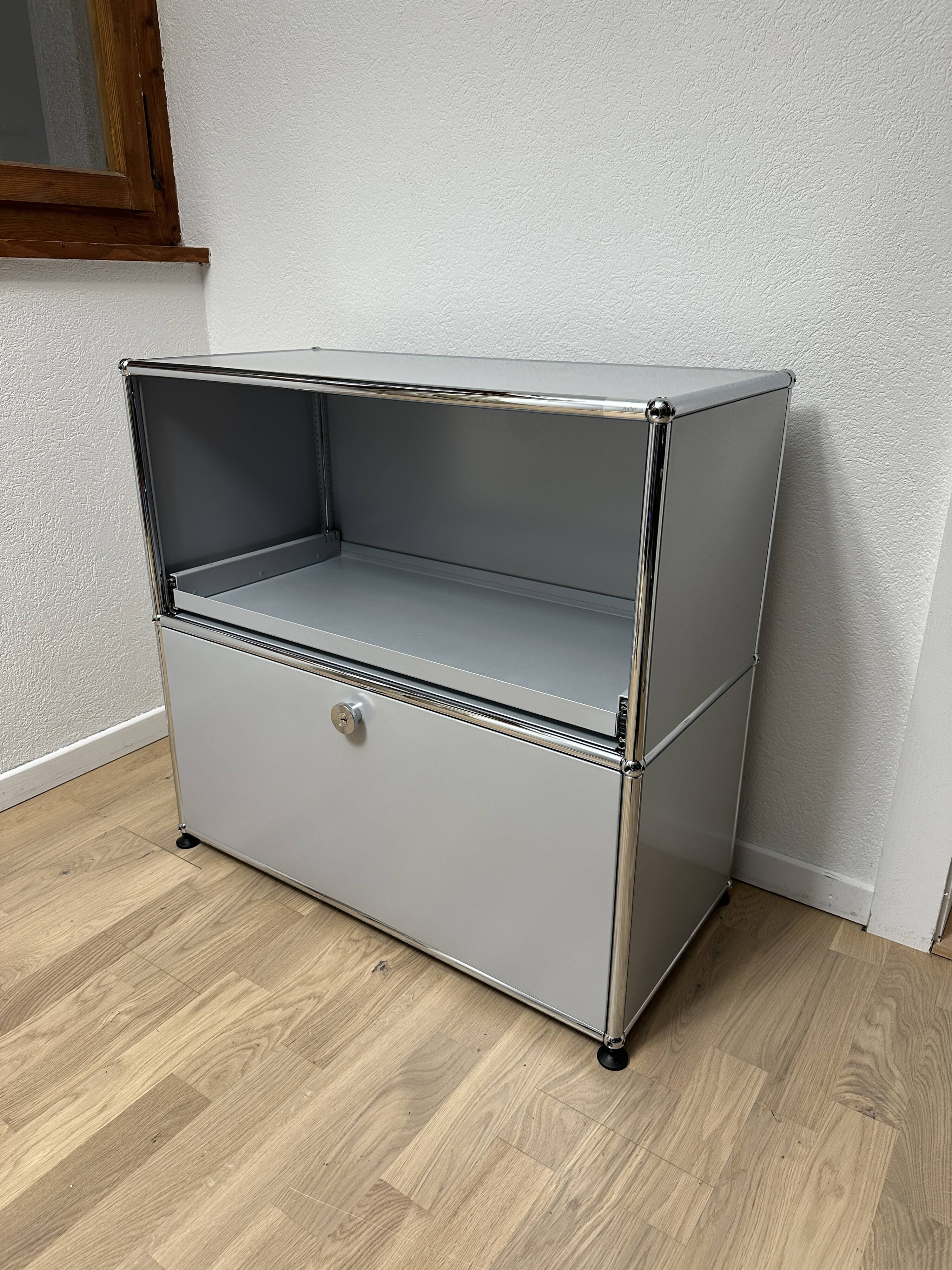 USM Haller chest of drawers in matt silver
