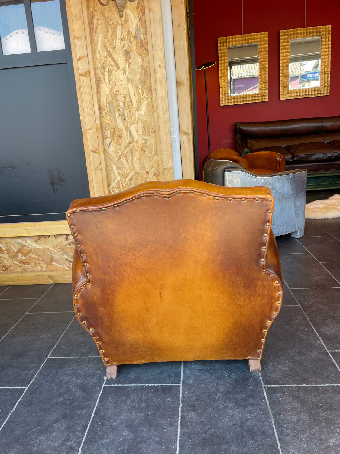 Fauteuil club modèle diplomate