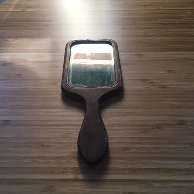 Beveled wooden mirror 10x24cm