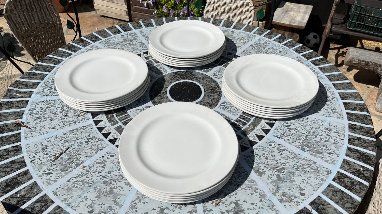 Lot de 6 assiettes  plates blanches Churchill England