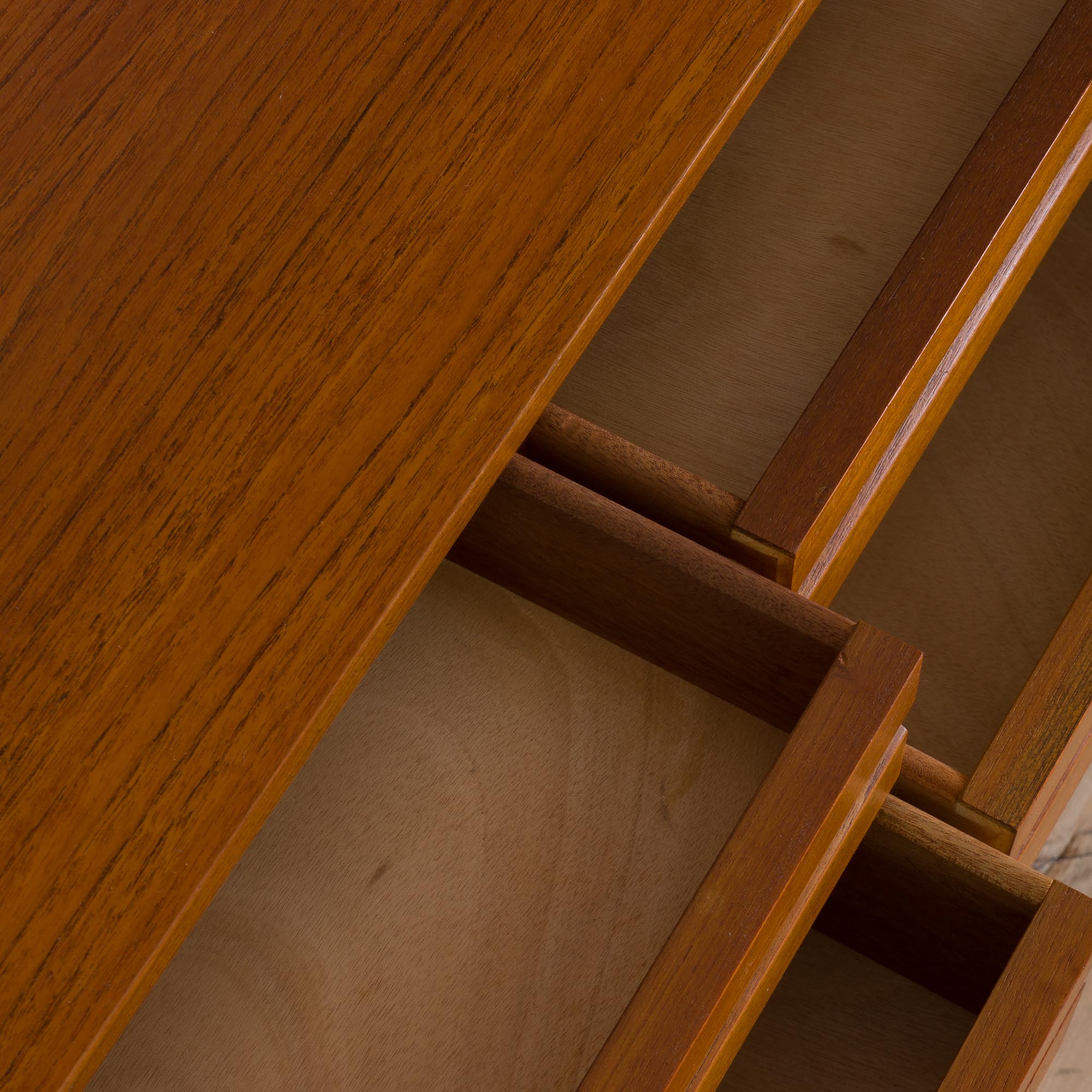 Poul Cadovius Teak dresser Wall Unit With a chest of drawers And 7 Shelves, Denmark 1960s
