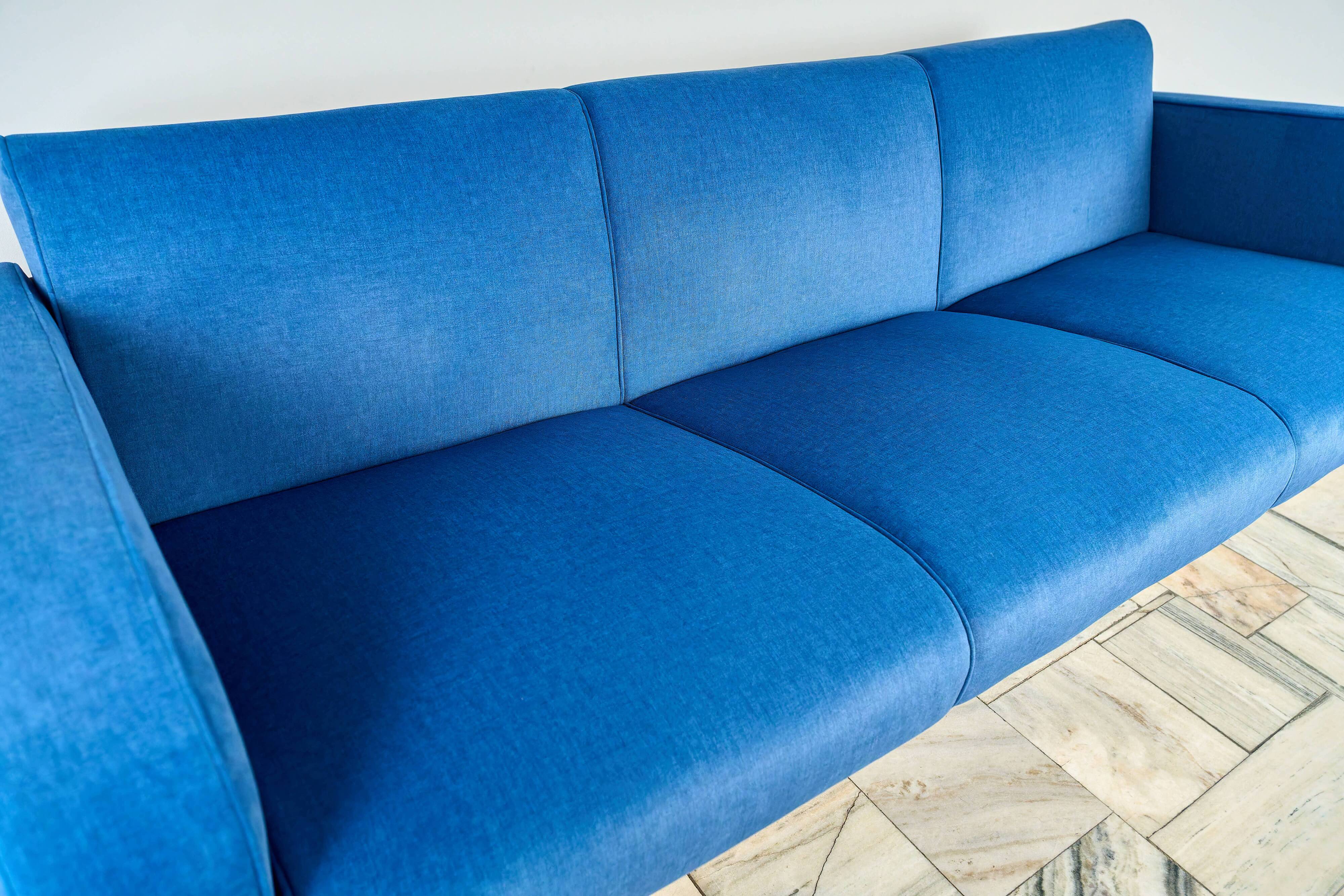 Catalogue art deco sofa H-363 designed by Jindrich Halabala for UP Zavody.