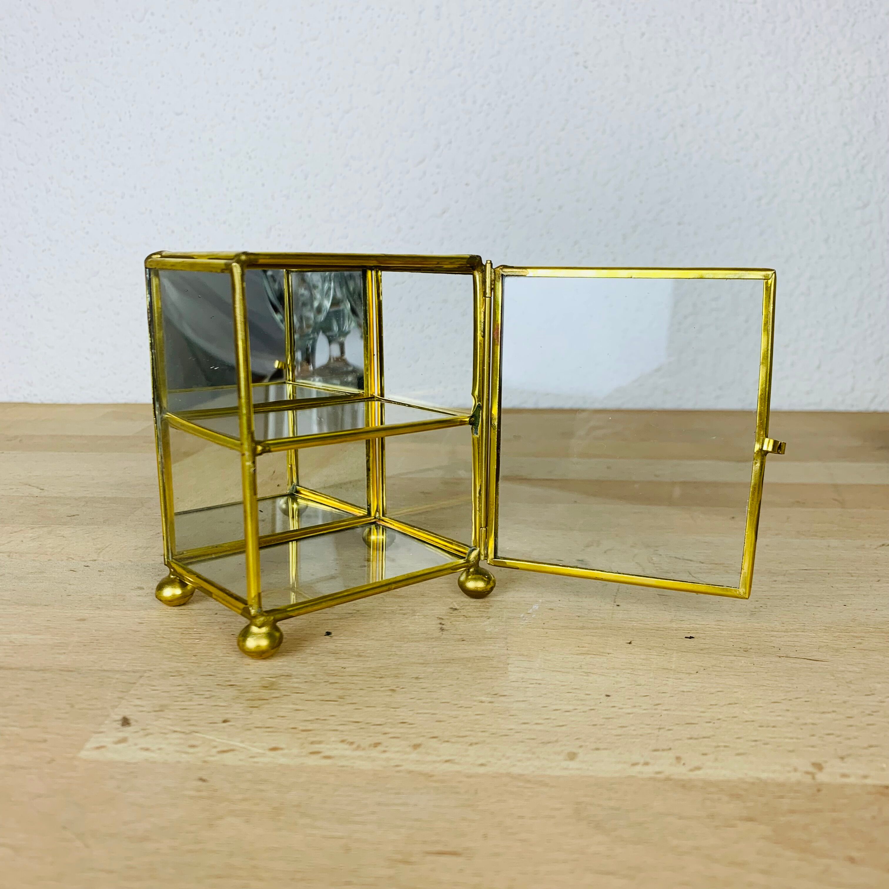 Miniature display case brass and glass, shelf