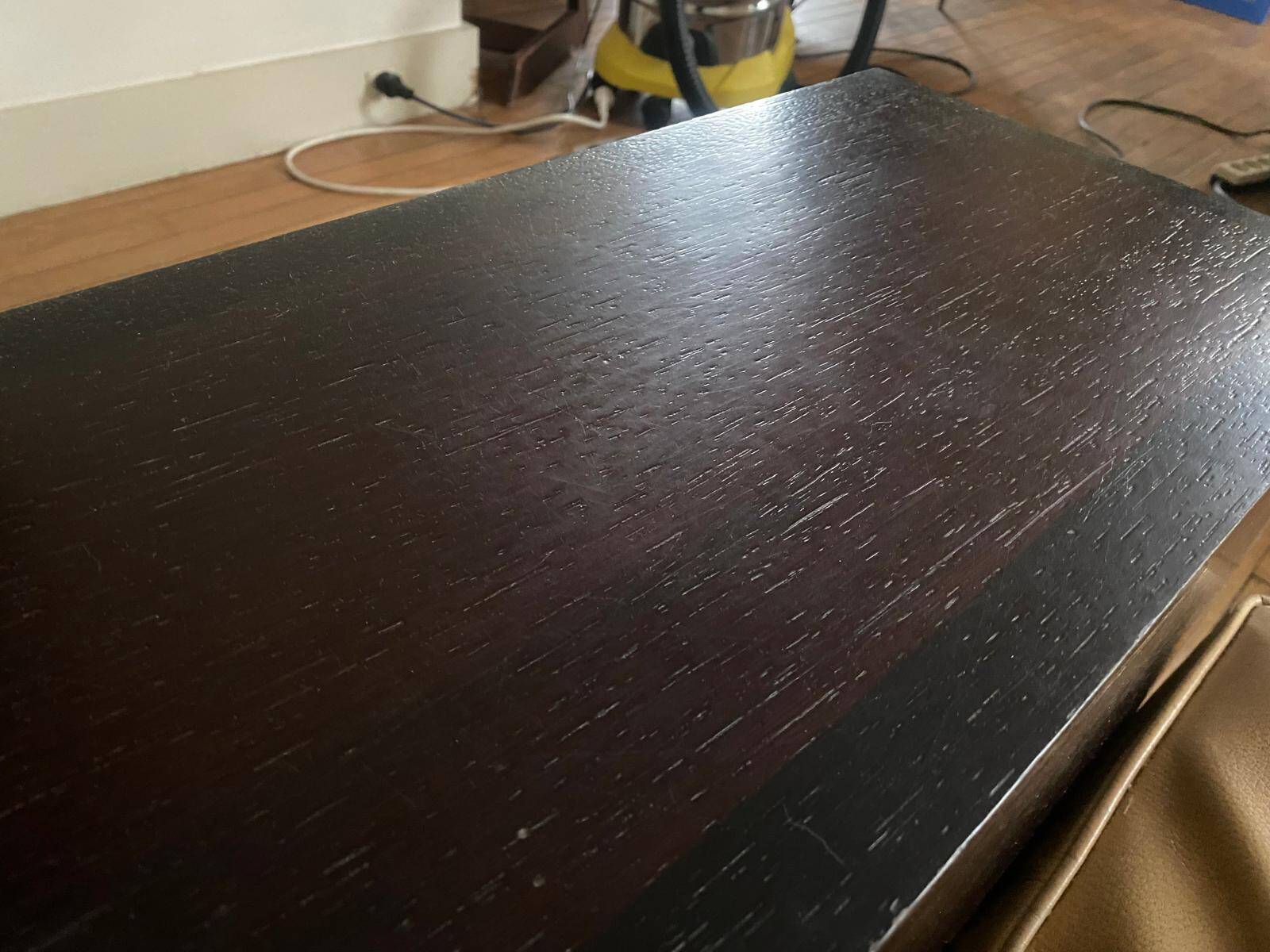 Hugues Chevalier sofa