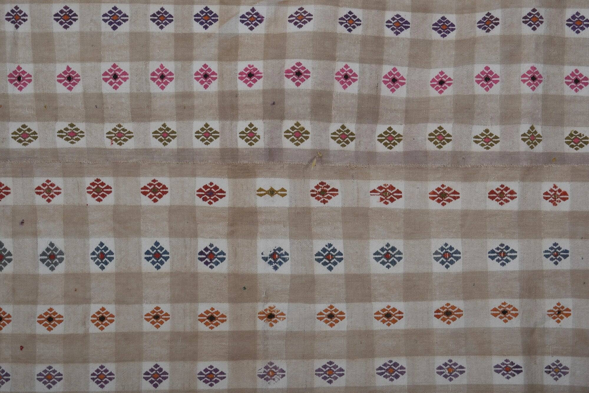 Vintage Turkish kilim handwoven 183x250 cm