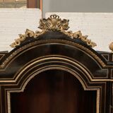Vitrine d'apparat Napoléon III en bois noir et bronze ciselé doré XIX siècle