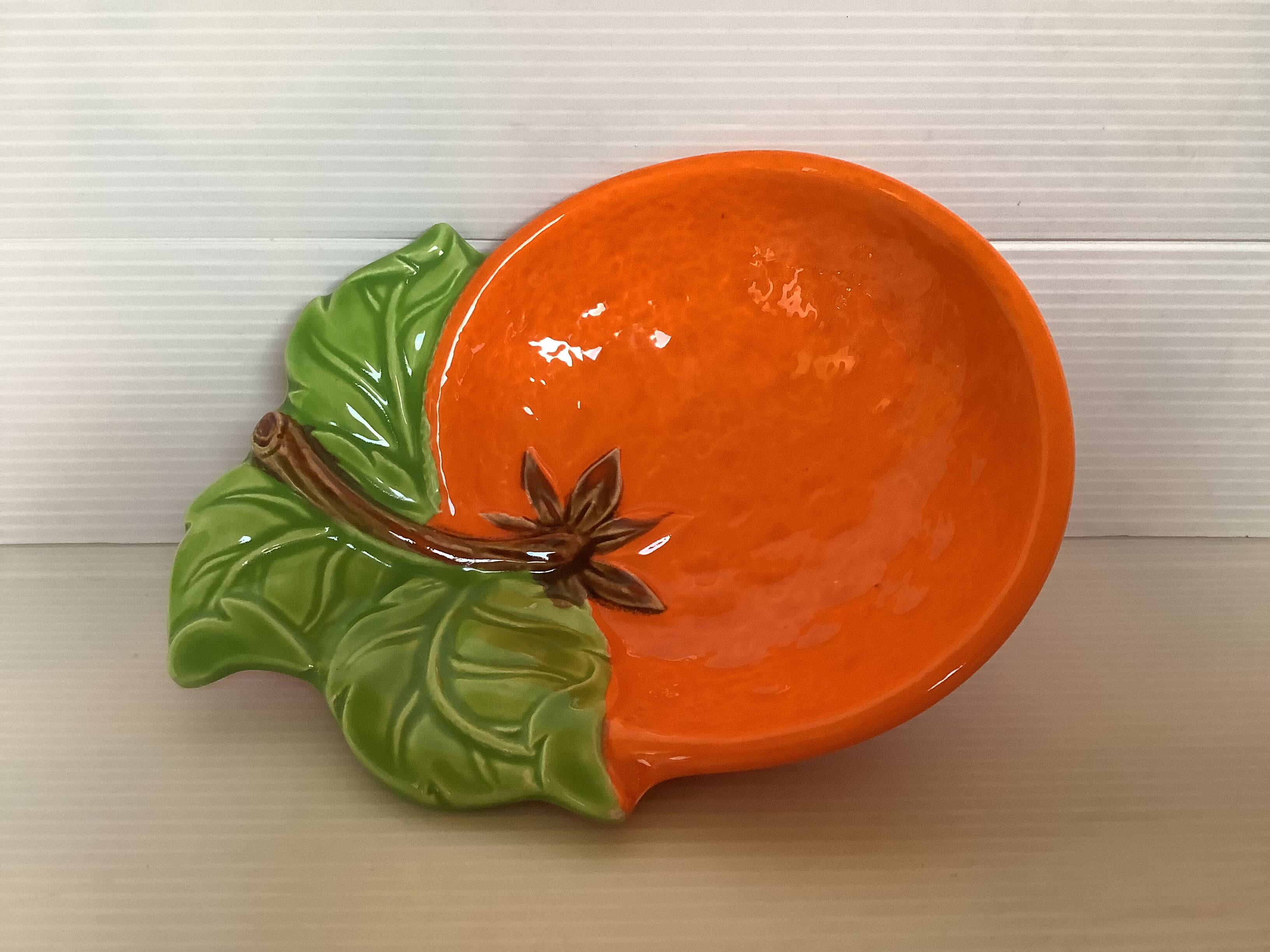 Empty fruit slip bowl pocket