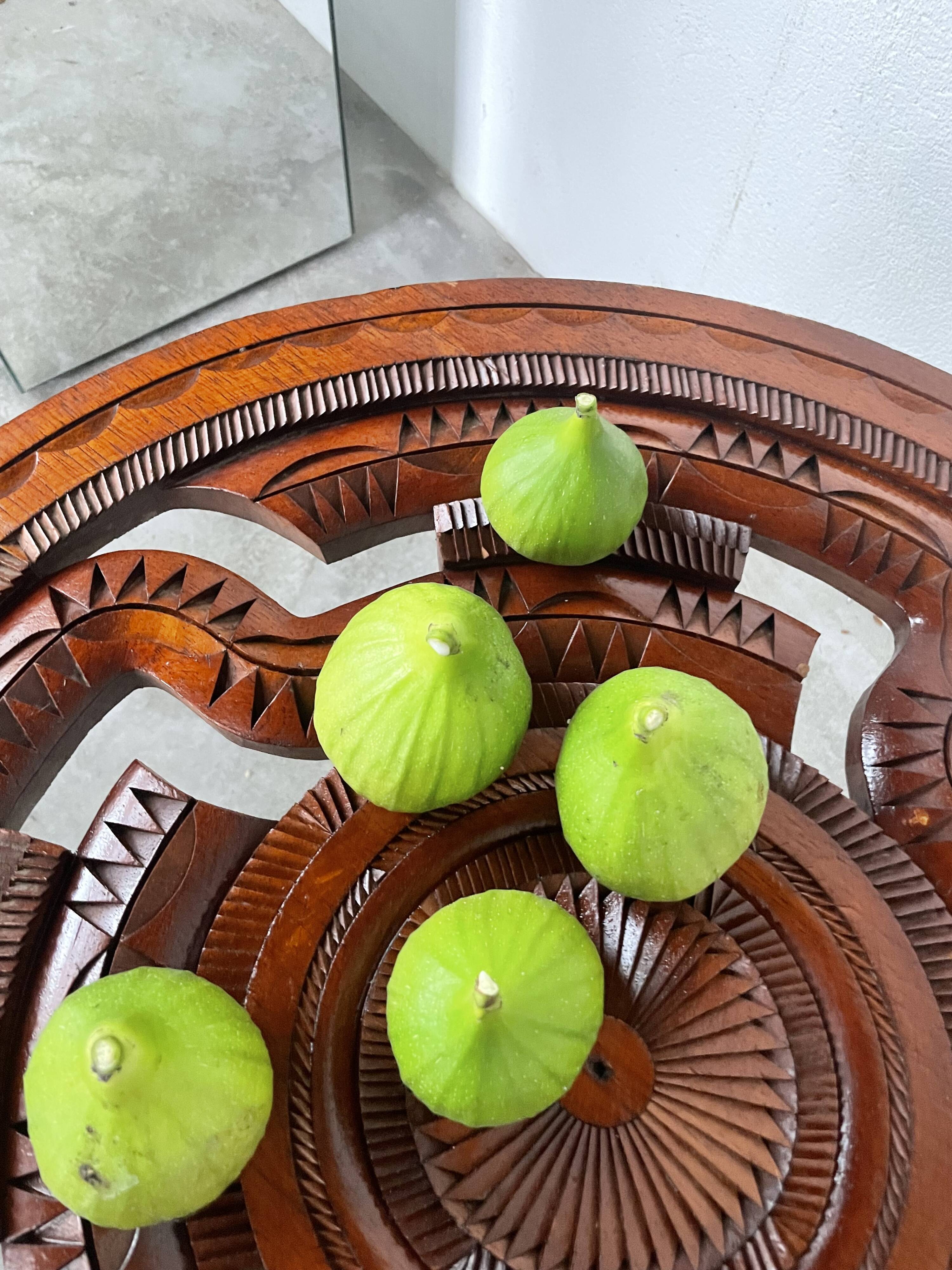60s tripod coffee table in chiseled wood