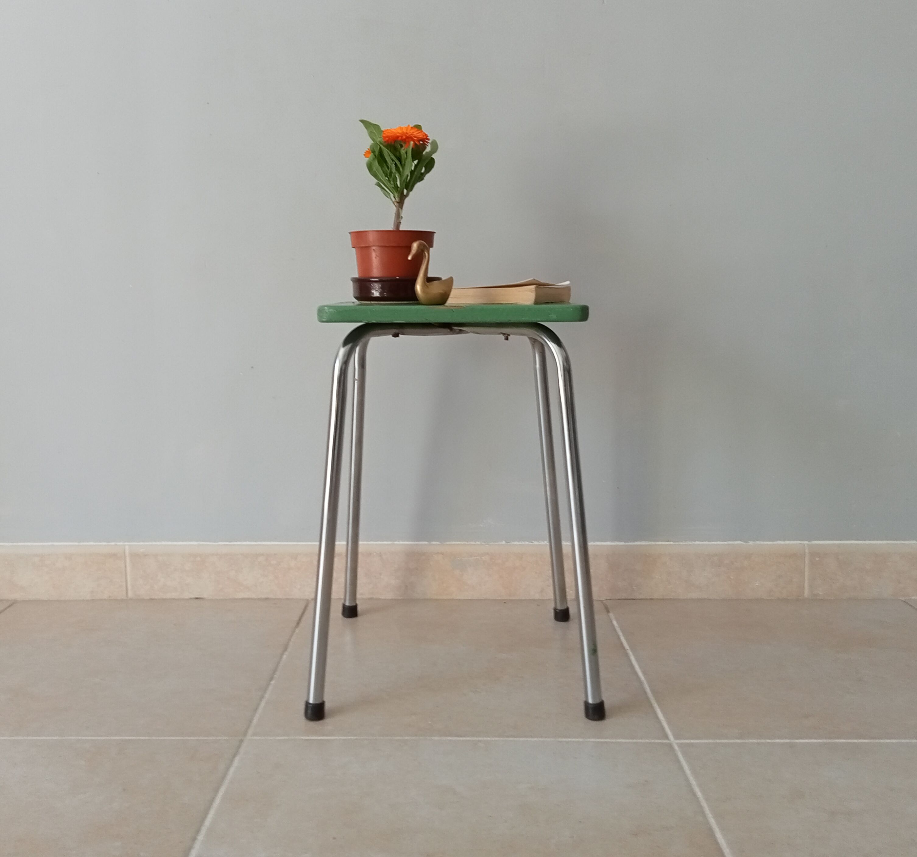 Vintage stool 80s
