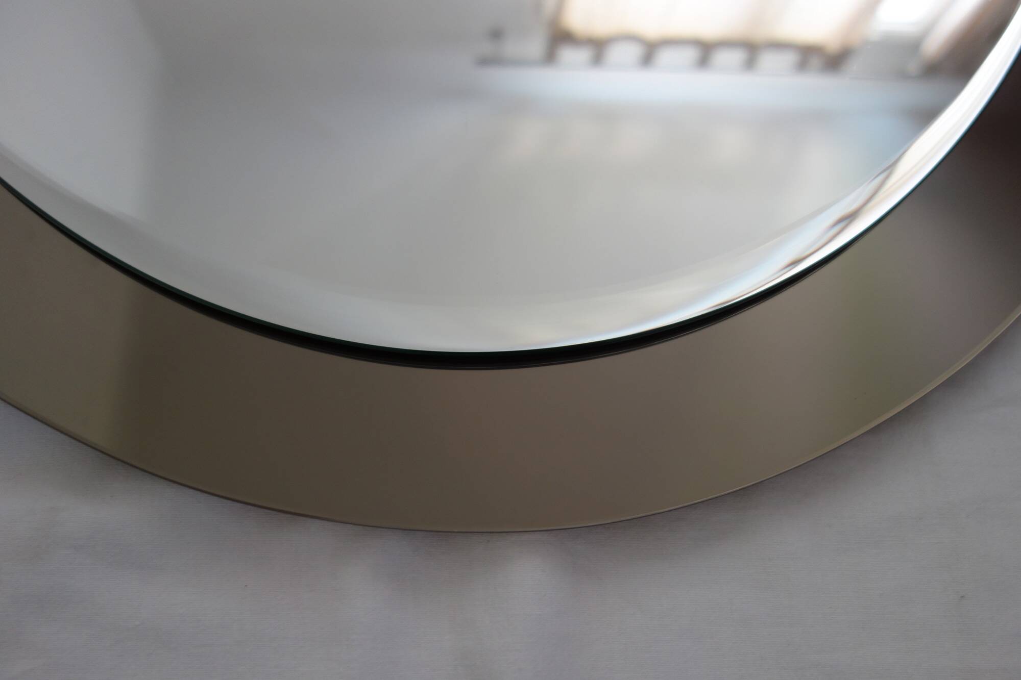 Beveled oval mirror by Lupi Cristal Luxor, Italy, 1970s