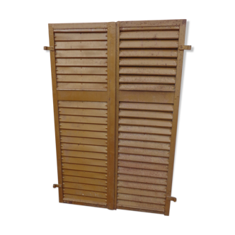 Pair of metal shutters