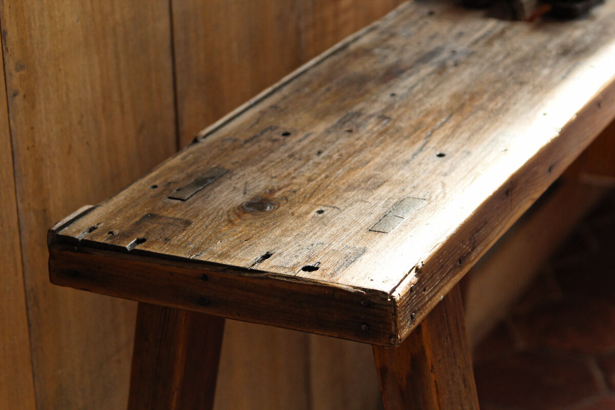 Old workbench - wooden service