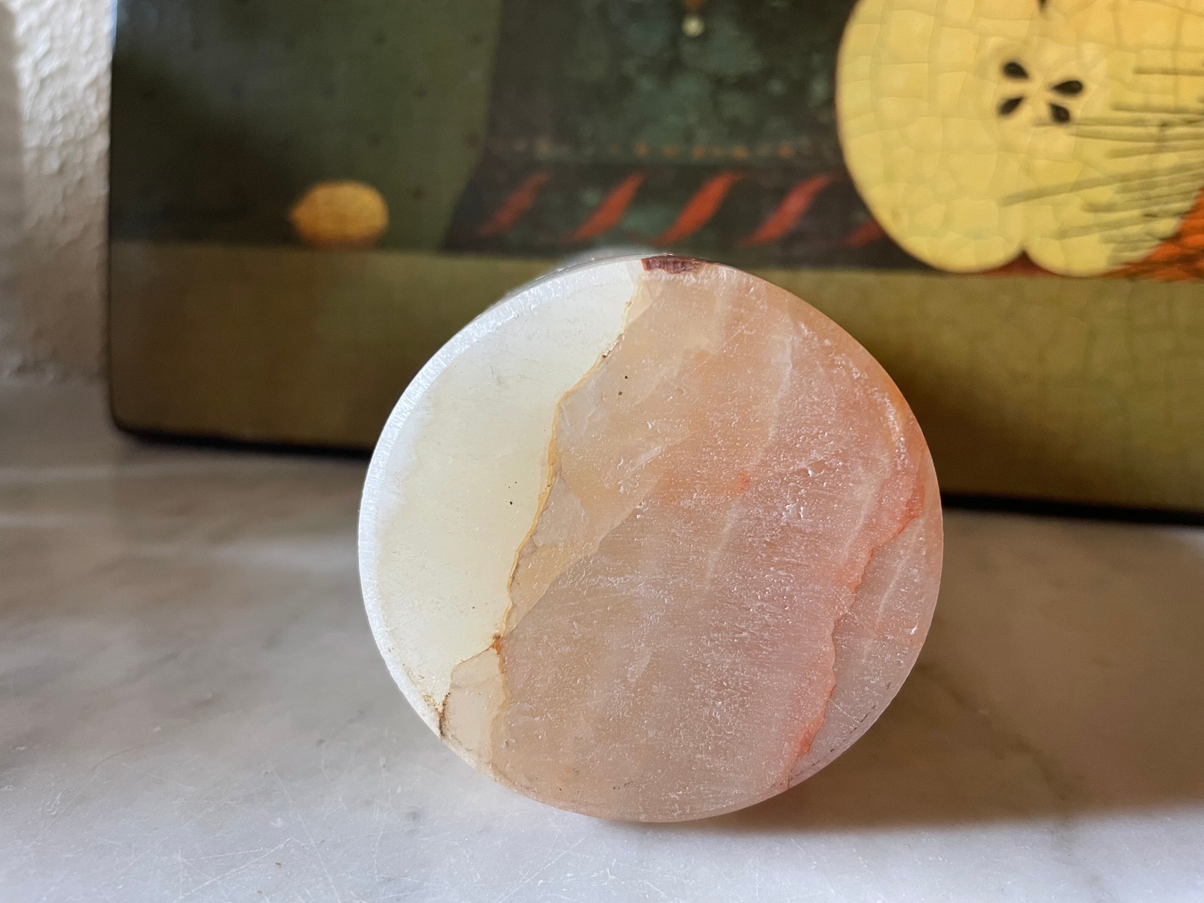 Alabaster roller vase