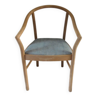 Fauteuil, structure en hêtre finition cirée, assise rénovée.