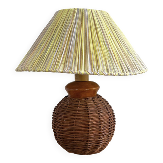 Wicker bedside lamp
