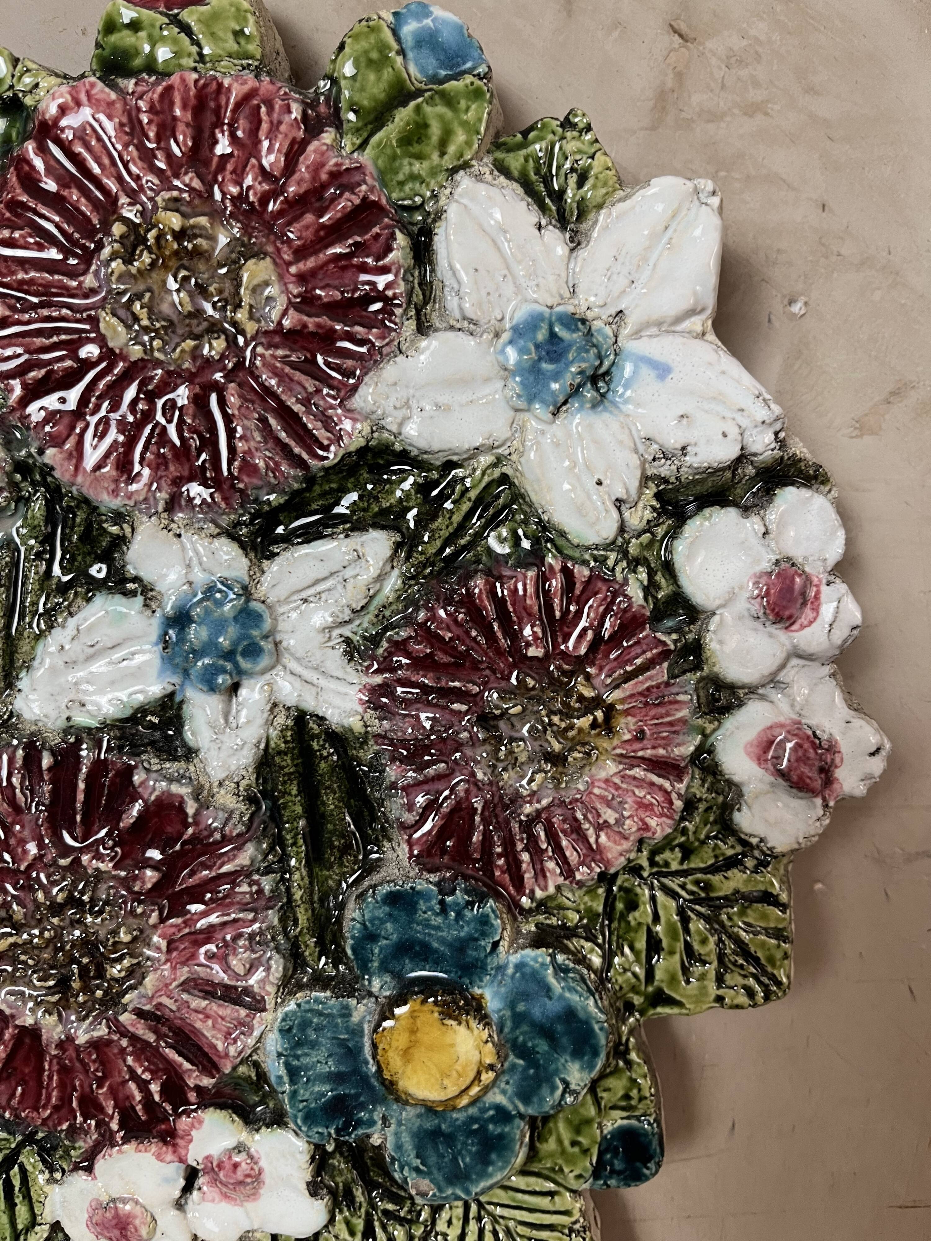 Ceramic wall decoration