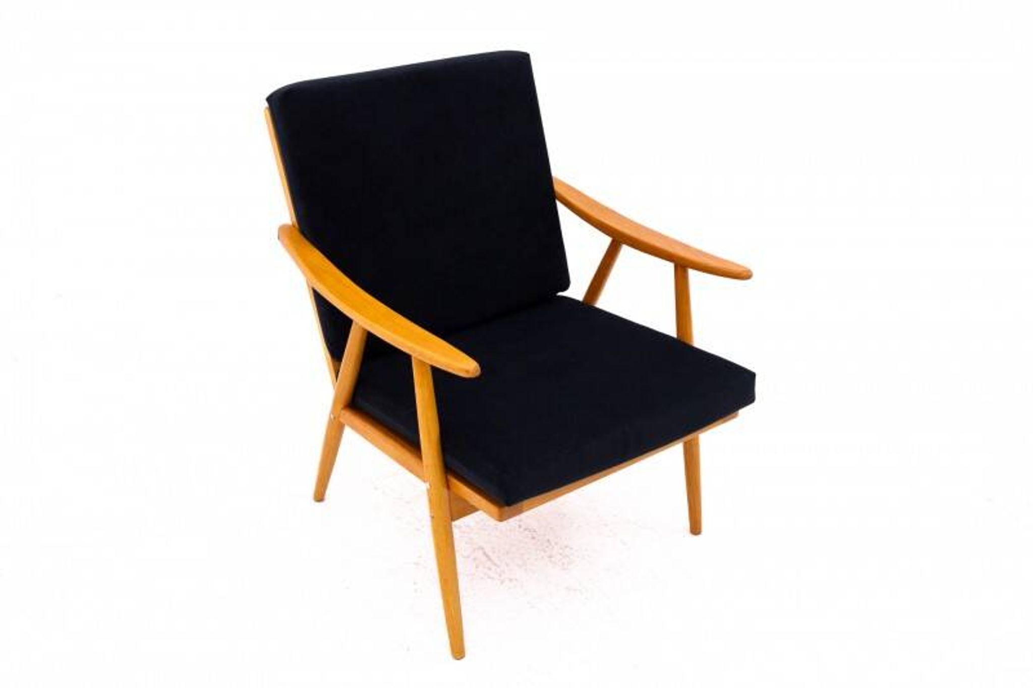 Pair of armchairs, Czechoslovakia, manufacturer TON, 1960s. After renovation.