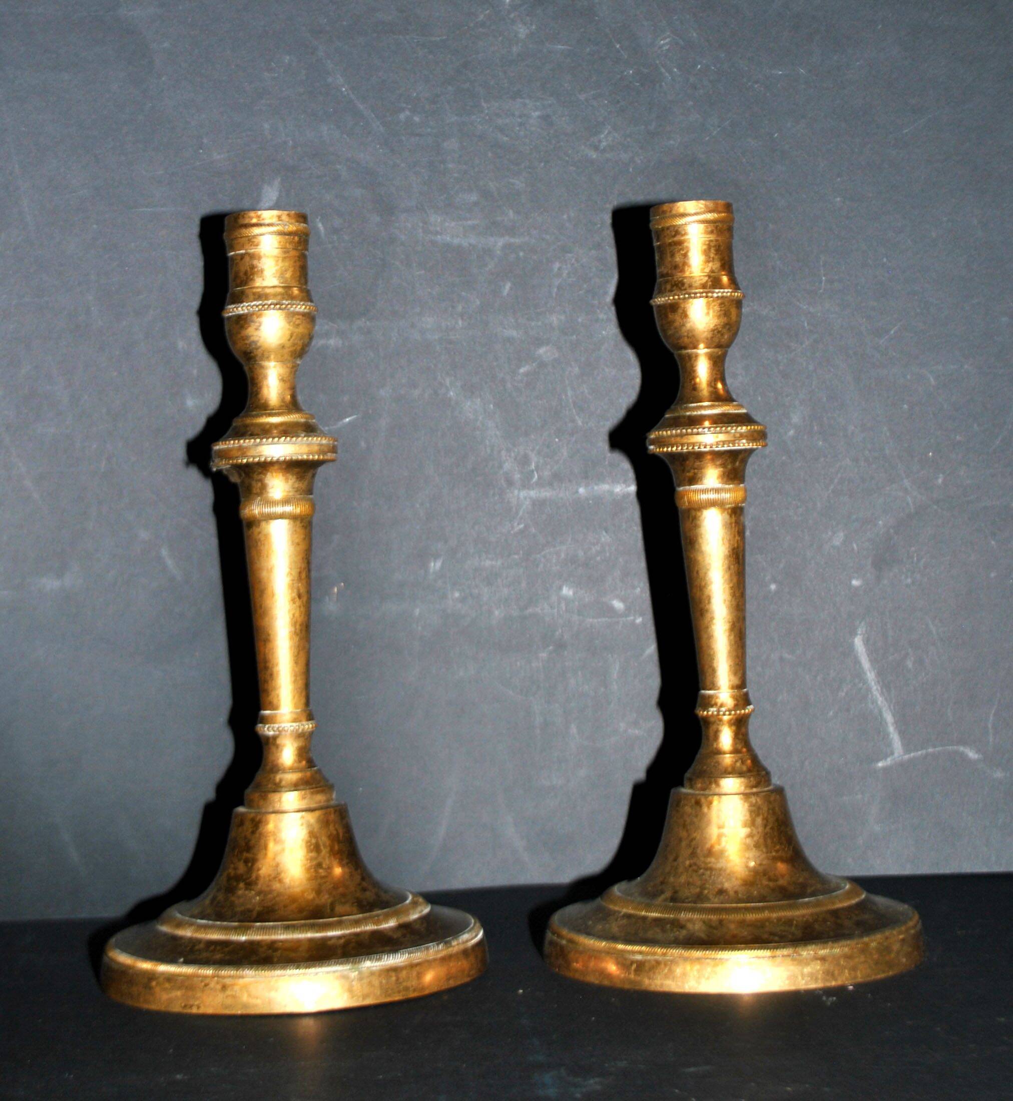 Set of 2 antique baluster candle holders in bronze – Pair of 19th-century beaded gadrooned candlesticks.