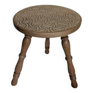 Tabouret vintage rénové - main