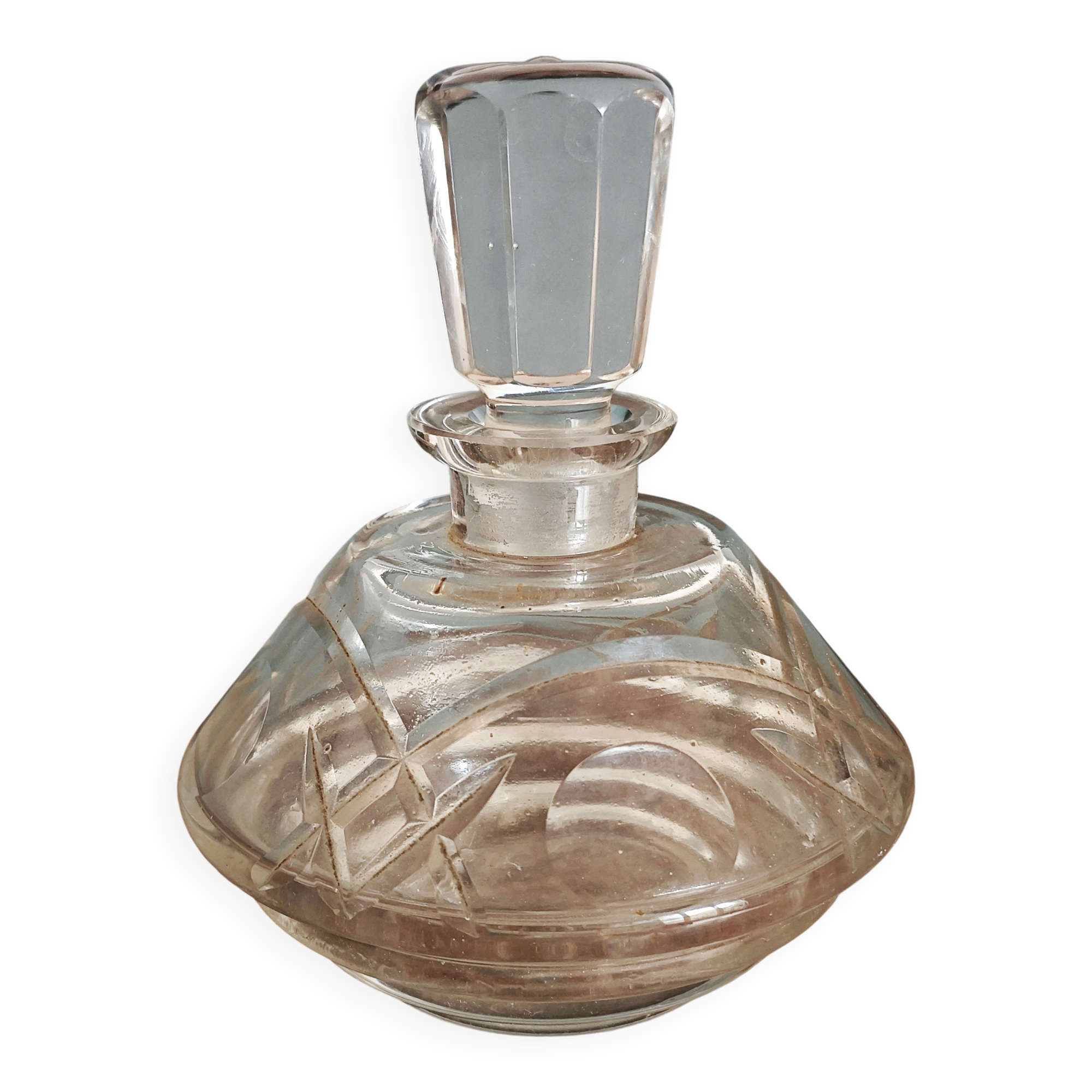 Perfume bottle