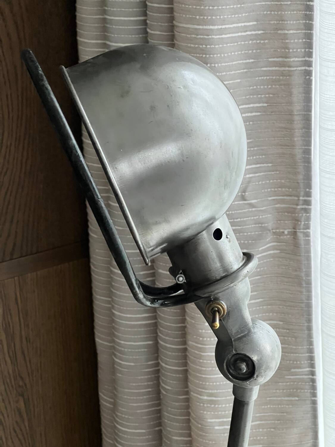 Jieldé articulated workshop lamp – Brushed steel finish / dec
