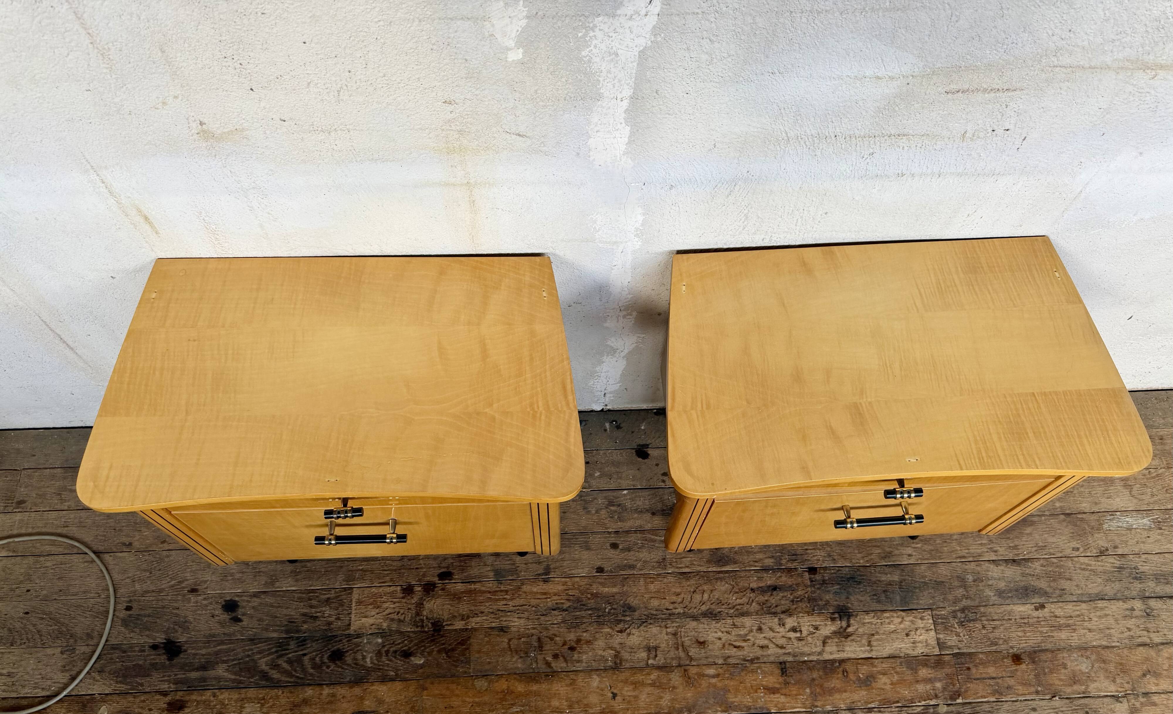 🌟 Vintage 1960s bedside tables – 1 drawer & 1 hinged door 🌟
