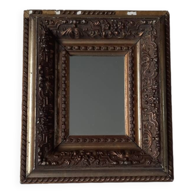 Petit miroir mouluré