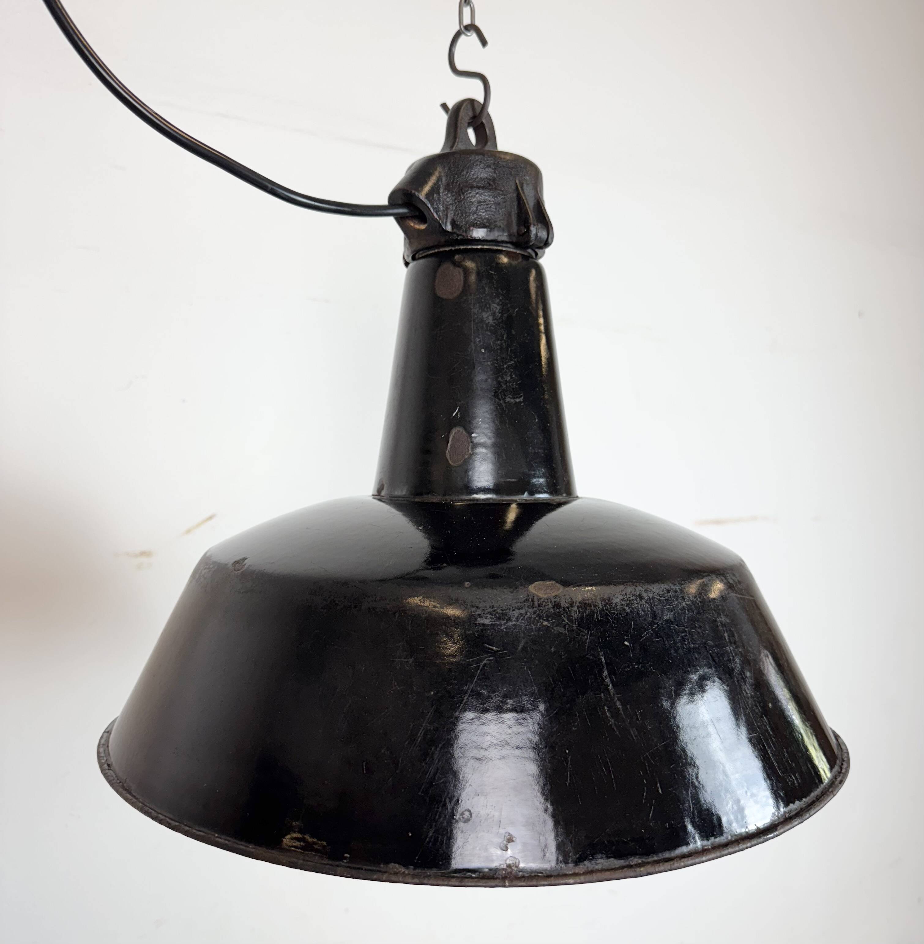 Industrial Black Enamel Factory Lamp with Cast Iron Top, 1950s