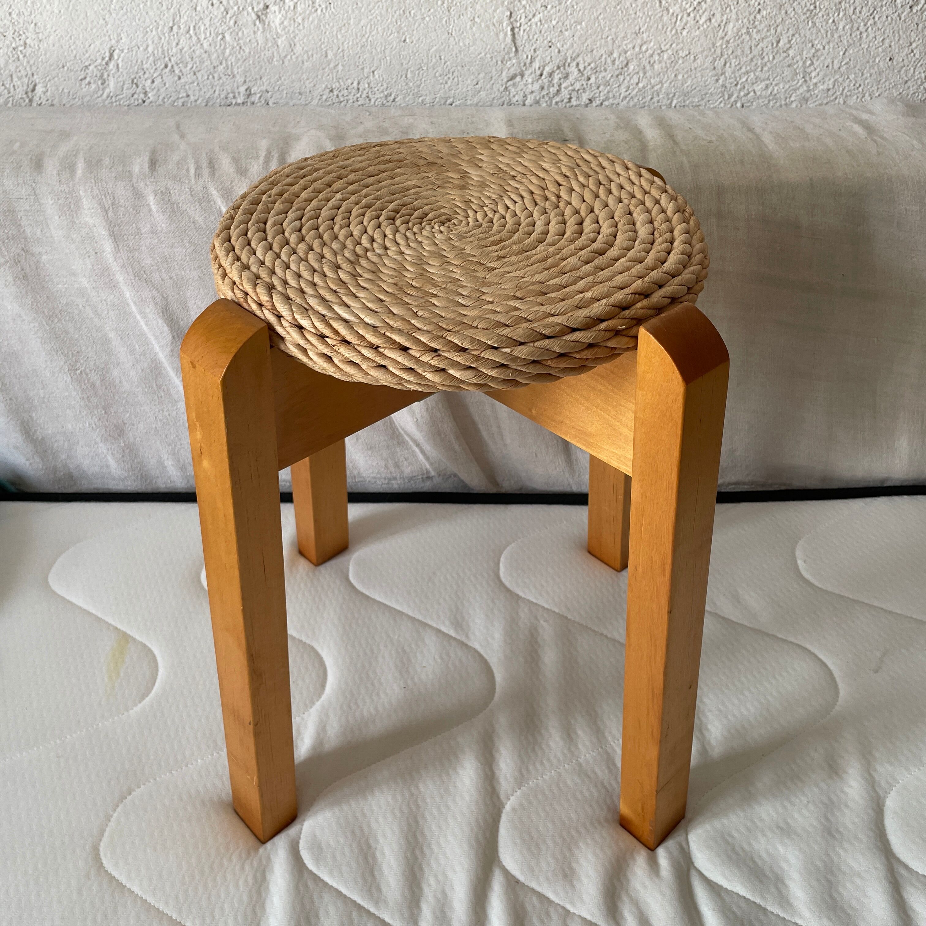 Tabouret design scandinave bois et corde 1970